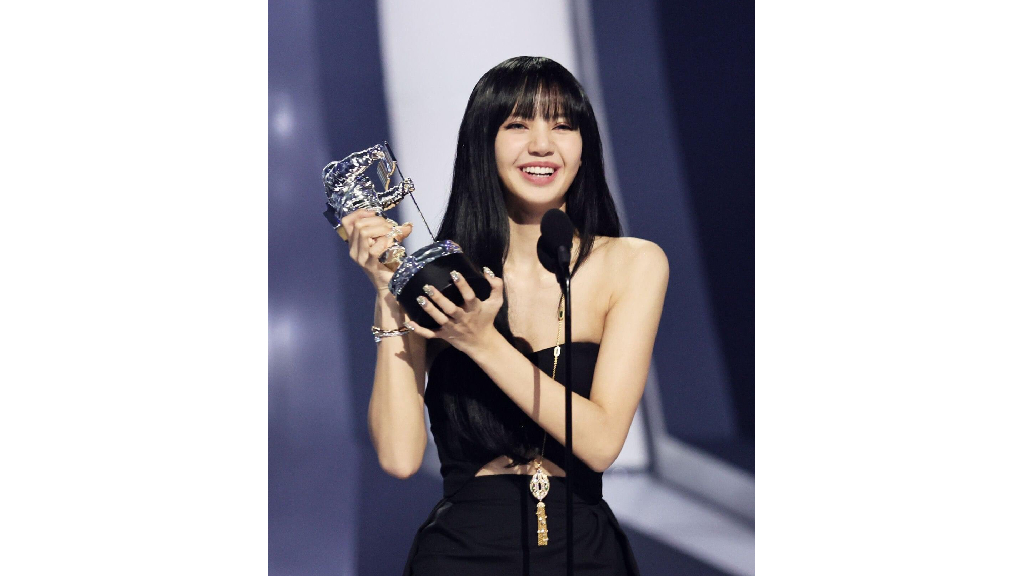 “ลิซ่า BLACKPINK” สร้างประวัติศาสตร์ คว้ารางวัล MTV Video Music Awards 2022 สาขา Best K-pop Video