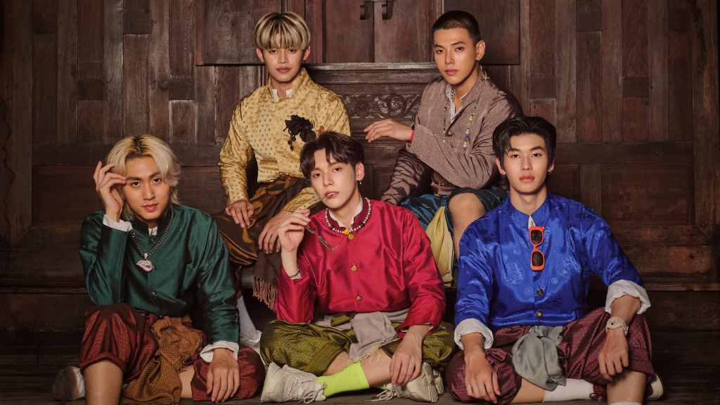 5 แสนวิวแล้วชะเอิงเอิงเอิงเอย! ‘อุ๊ย คุณพระ!’ เพลงไทยโมเดิร์นเมโลดี้สนุกจาก 5 หนุ่ม LAZ1 ประกอบละคร ‘พระนคร ๒๔๑๐’