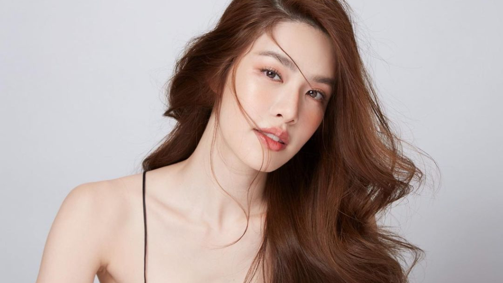 เกรซ กาญจน์เกล้า ถูกขโมยขึ้นบ้านแบรนด์เนมสูญหายหลายรายการรวมแล้วเป็นเงินกว่า 3 ล้านบาท