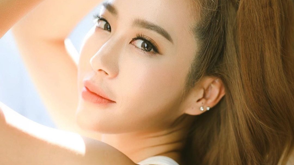 จ๋า ณัฐฐาวีรนุช เผยรู้สึกแสบคอ แพทย์ตรวจพบป่วย Amyloidosis โรคหายาก-รักษายาก ล่าสุดผ่าตัดต่อมทอนซิลออกแล้ว