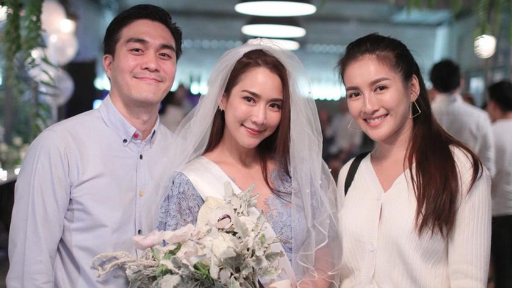 นก อุษณีย์ ขอโทษ จั๊กจั่น-เค พร้อมยินดีชดใช้ค่าเสียหายจำนวน 1,000,000 บาท หลังเผยแพร่ข่าวลวงนางเอกยอมเป็นโลกใบที่ 2