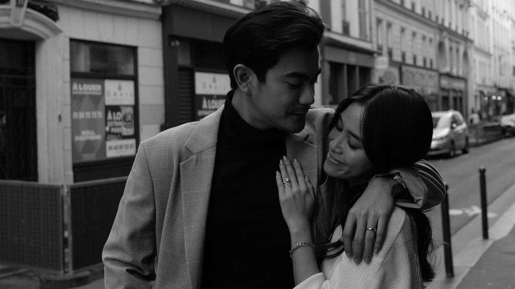 ฌอห์ณ จินดาโชติ ขอ เพชร ภิพัชรา แฟนสาวดีไซน์เนอร์แต่งงาน ในบรรยากาศสุดโรแมนติกของกรุงปารีส