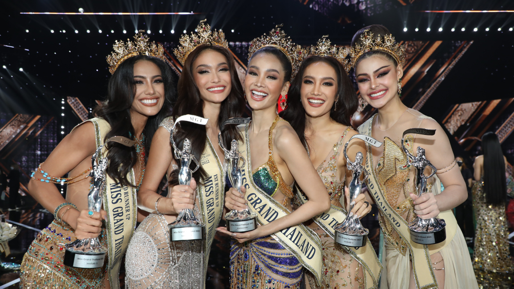 อิงฟ้า วราหะ Miss Grand กรุงเทพมหานคร คว้ามงกุฎ Miss Grand Thailand 2022 พร้อมฉลอง 10 ปียิ่งใหญ่ กับเป้าหมายสู่การเป็นเวทีอันดับ 1