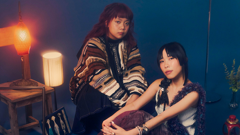 กอดฉันไว้ให้นาน ก่อนที่เราจะลา… “เกาะลอยฟ้า” ซิงเกิลใหม่จาก LANDOKMAI